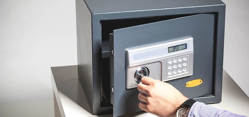 Jewelry Safe Unlocking Service in Auburn, California